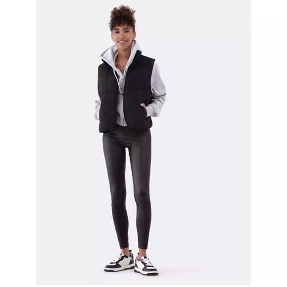 No Boundaries Women's Liquid Legging, Size Small (4-6), Black, High Rise, Casual - Picture 4 of 4